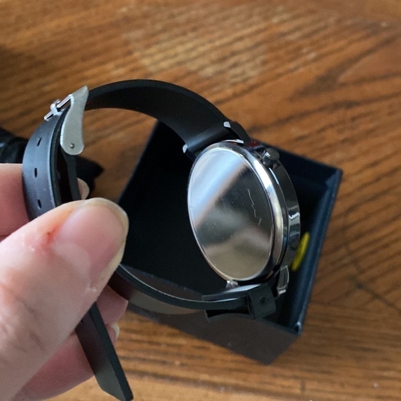 Mickey Mouse Ladies  Watch Large Round Face - Picture 4 of 10